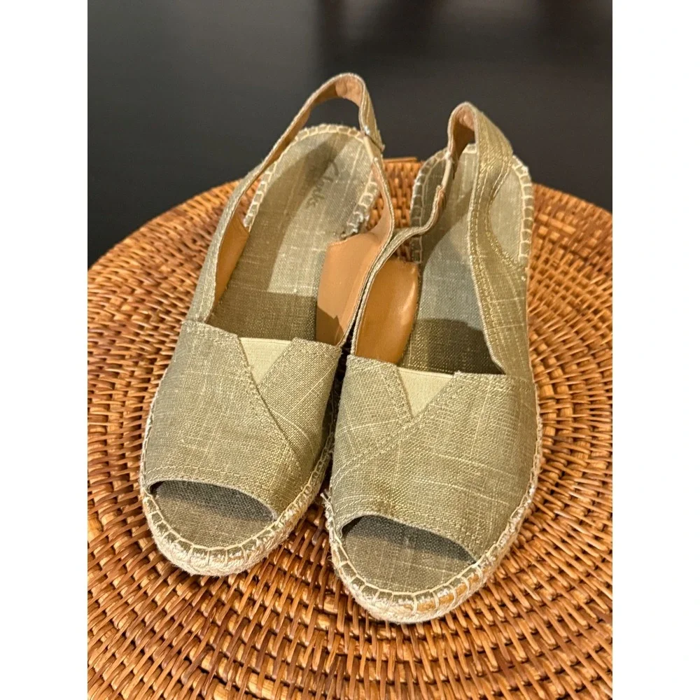 Clarks‎ Artisan Petrina Gaia Sage Green Metallic Espadrille Wedge Sandals 8.5M
